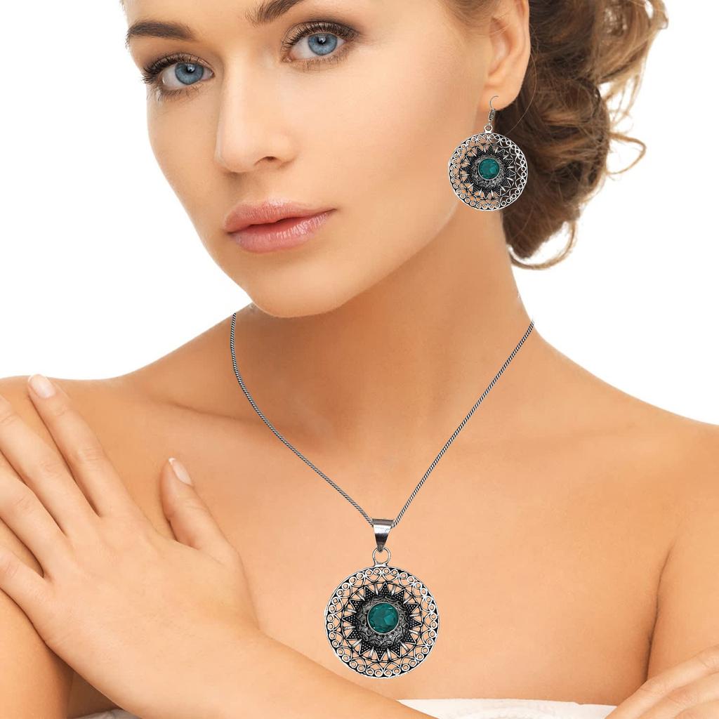 Серьги-гвоздики из стерлингового золота с голубым топазом и драгоценными камнями в лондонском стиле