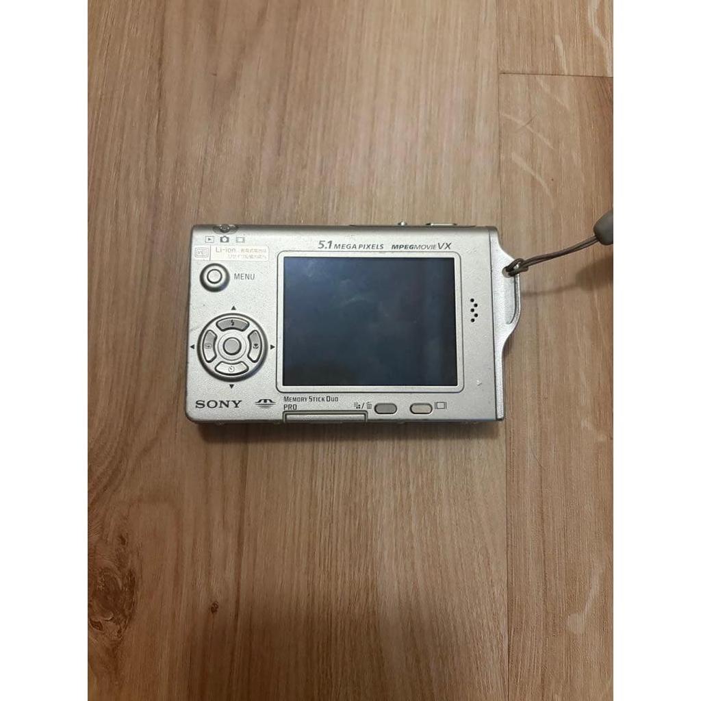 Used Operation confirmed SONY Cyber-shot DSC-T7 charger with battery