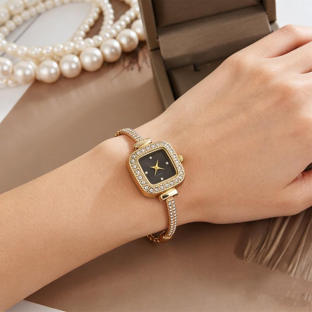 Multi-color Quartz Watch Casual Quartz Clock Fashion Wristwatch