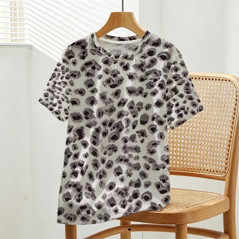 Women’s Short Sleeve Leopard Print Top – Soft Comfortable Premium Fabric, Versatile Casual Light Activewear for Daily Wear