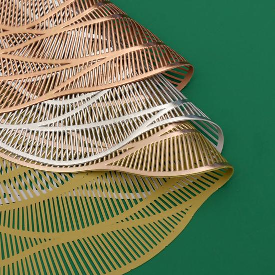 Great Hollow Out Design Wear Resistant Portable Thickened Rose Flower Shaped Placemat for Dorm Table Mat