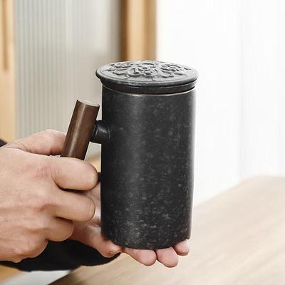 Керамическая кружка-заварник с крышкой