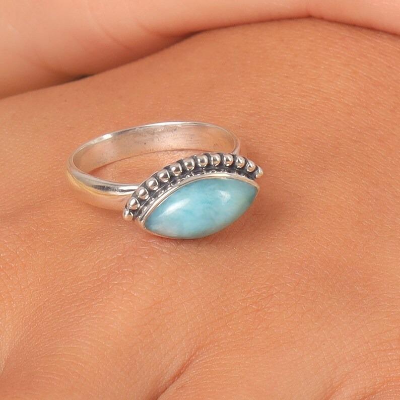 Дизайнерское кольцо ручной работы из натурального драгоценного камня Ларимар, богемное кольцо, женское кольцо, подарок на годовщину, серебряные ювелирные украшения