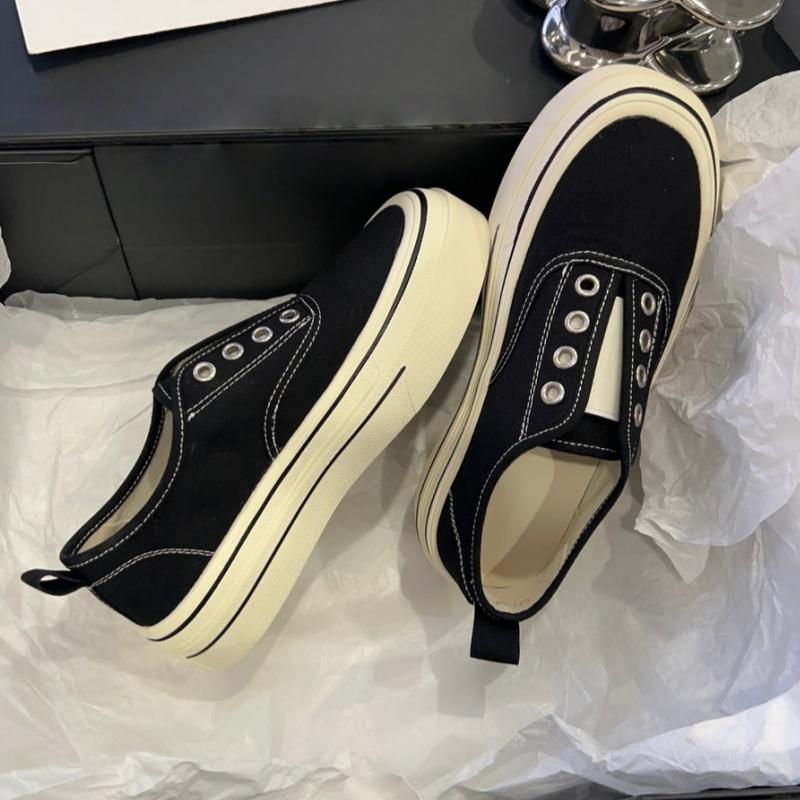 Fashion High Quality Shoes Women Spring New Light Thin Canvs Shoes Soft Comfortable Casual Flat Shoes Outdoor Walking Women Sneakers