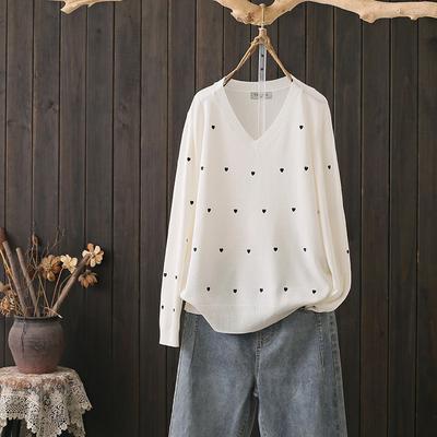 Женский тонкий свитер больших размеров на весну-осень в корейском стиле, с длинным рукавом, V-образным вырезом, вязаный пуловер, свободный, повседневный, с принтом сердечек, топы