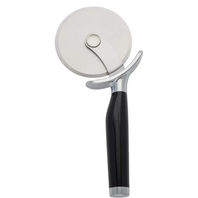 Классическое колесо для пиццы с острым лезвием для разрезания корочек, пирогов и многого другого. Встроенная защита для пальцев для безопасности и удобный захват для защиты пальцев.