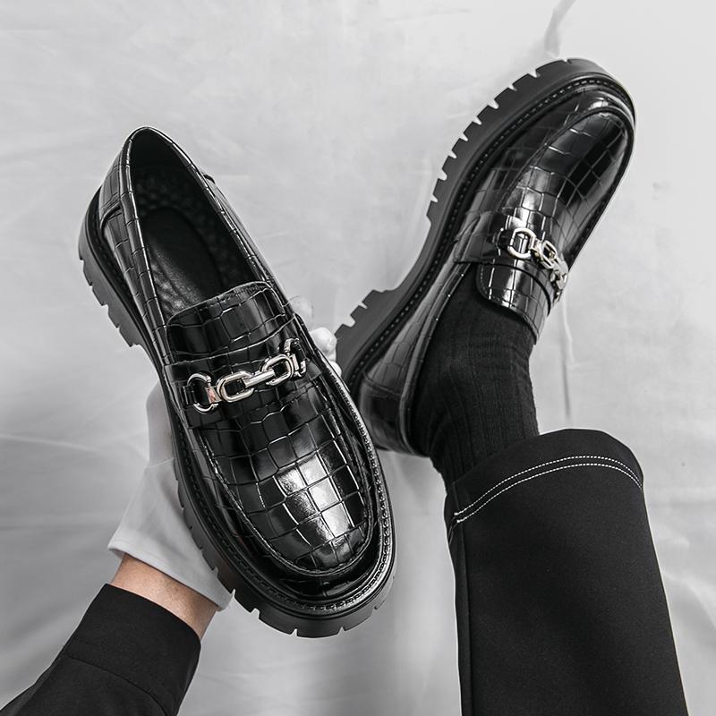 Модный совершенно новый мужской крокодиловая кожа Удобная толстая подошва Противоскользящие туфли дерби Весна Новые мужские деловые повседневные кожаные туфли