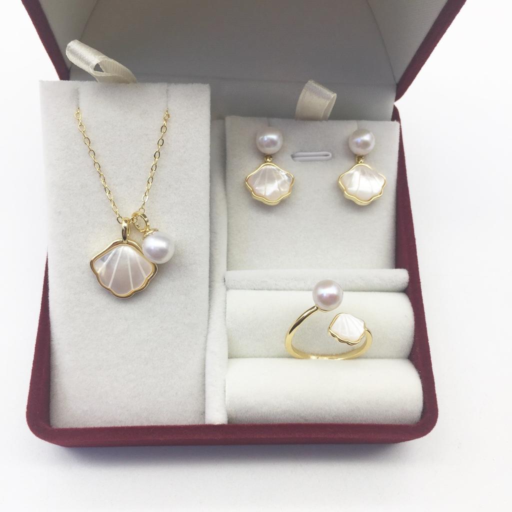 Internet celebrities recommend the lifetime set of round freshwater pearls AK Pearl earrings, ring, and pendant set