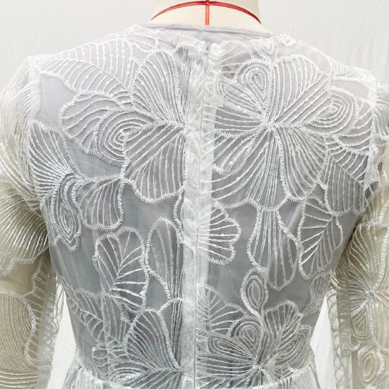 Женское вечернее платье с глубоким V-образным вырезом, кружевное, с цветочной вышивкой, макси-платье А-силуэта