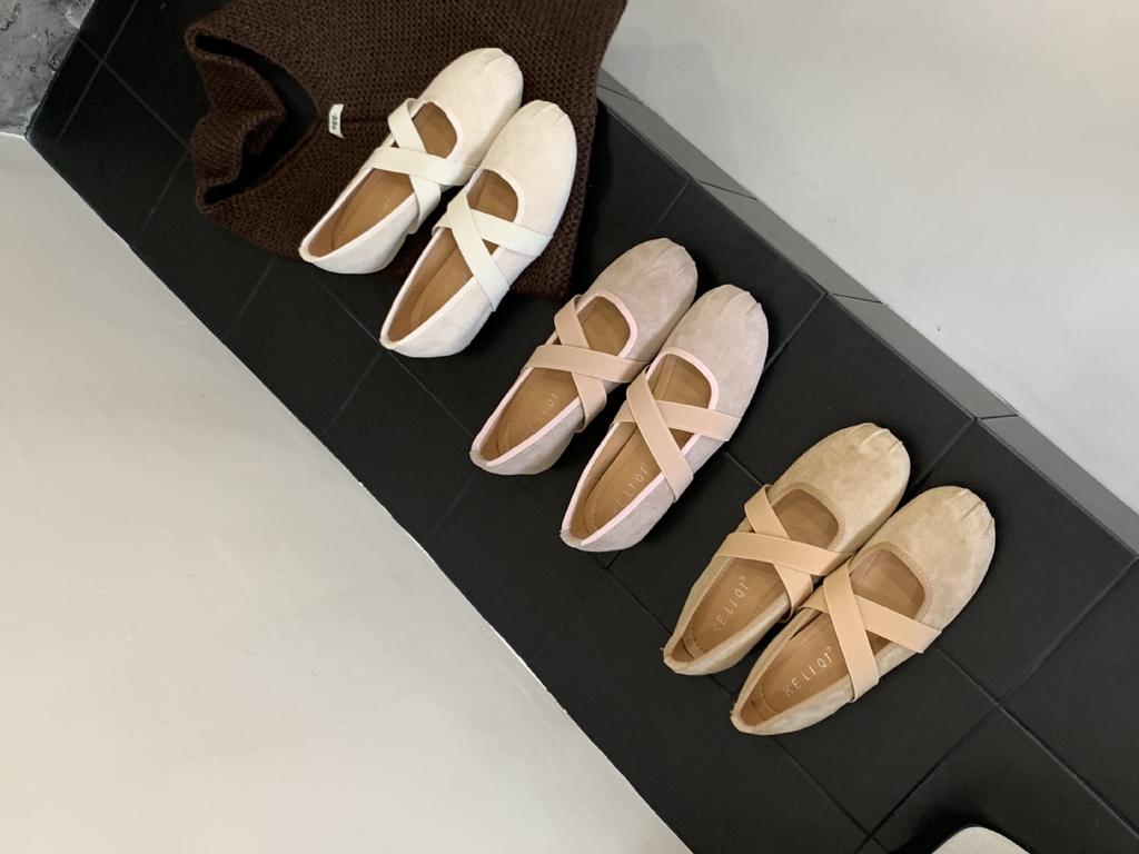 2025 new round head cross strap inner heel heel suede shallow mouth Mary Jane one word with ballet women's shoes