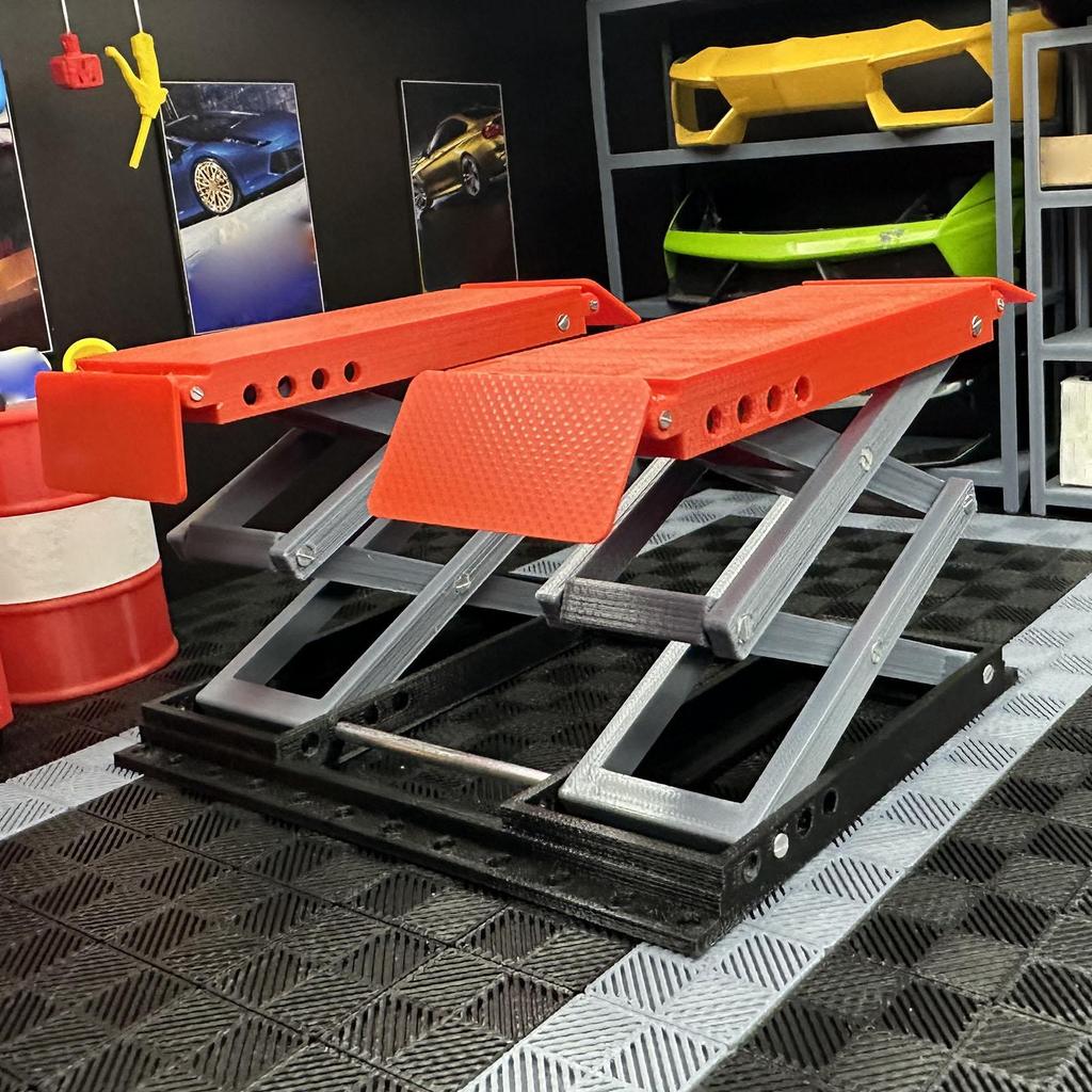 Miniature Radio-Controlled Car Lift, Portable Work Stand for 1/18 Scale