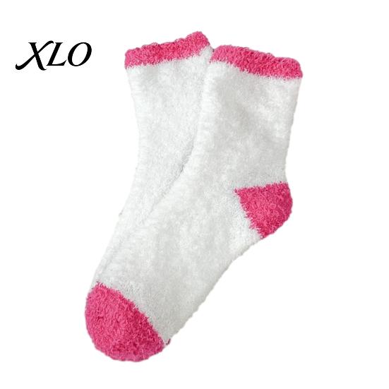 Mid Tube Sleep Socks 1 Pair Women Fuzzy for Valentine's Day, Warm Fluffy Coral Fleece Love Pattern Slipper Socks, Fall Winter Thick Sleeping