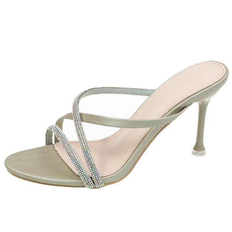 Туфли на высоком каблуке нового стиля, на среднем каблуке, с круглым носком, европейские и американские шлепанцы, сандалии с ремешком и стразами для летней женской носки