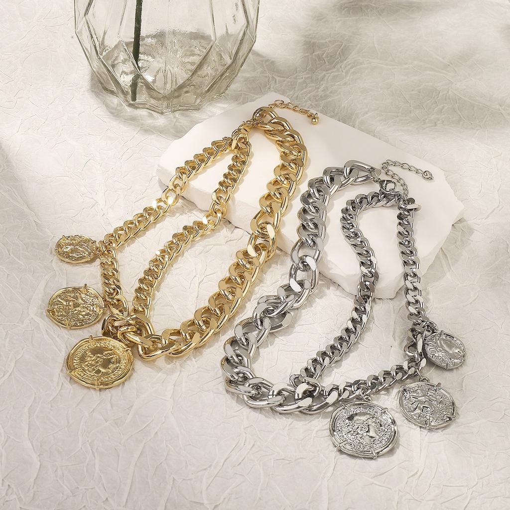 Tooxika Металлическая цепочка-ожерелье Креативный нишевый дизайн Минималистичная цепочка-ожерелье с круглым кулоном