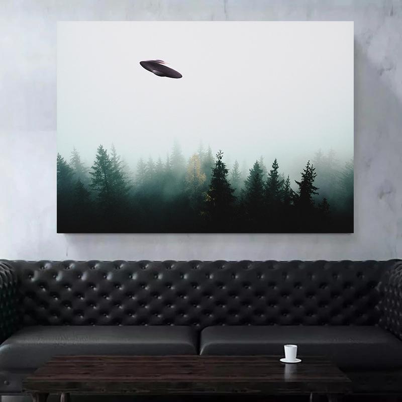 Постер НЛО «Черная ночь» Холст Живопись Принты Инопланетная Летающая тарелка Арестовывает Людей Странная Стена Домашнее украшение Cuadros