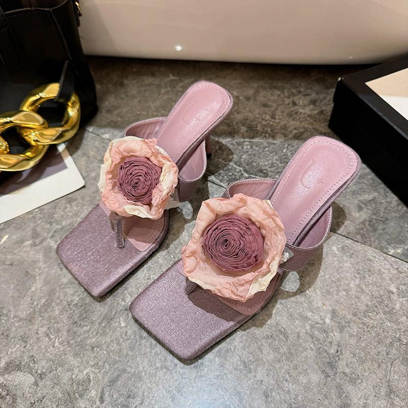 2024 Модные женские шлепанцы, тапочки, бежевые, фиолетовые, розовые, летние уличные туфли-мюли, толстые, средние каблуки, повседневные туфли-лодочки с цветочным узором для вечеринок