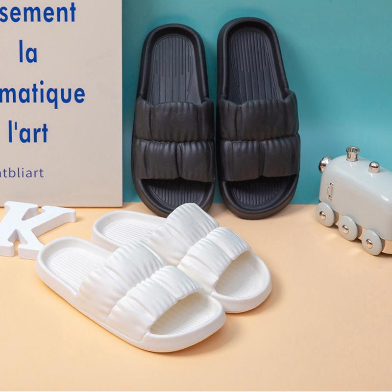 Summer Home Slippers Men Cloud Slides Indoor Mute Non-slip Bathing Flip Flop Sandals Male Summer Zapatillas Hombre