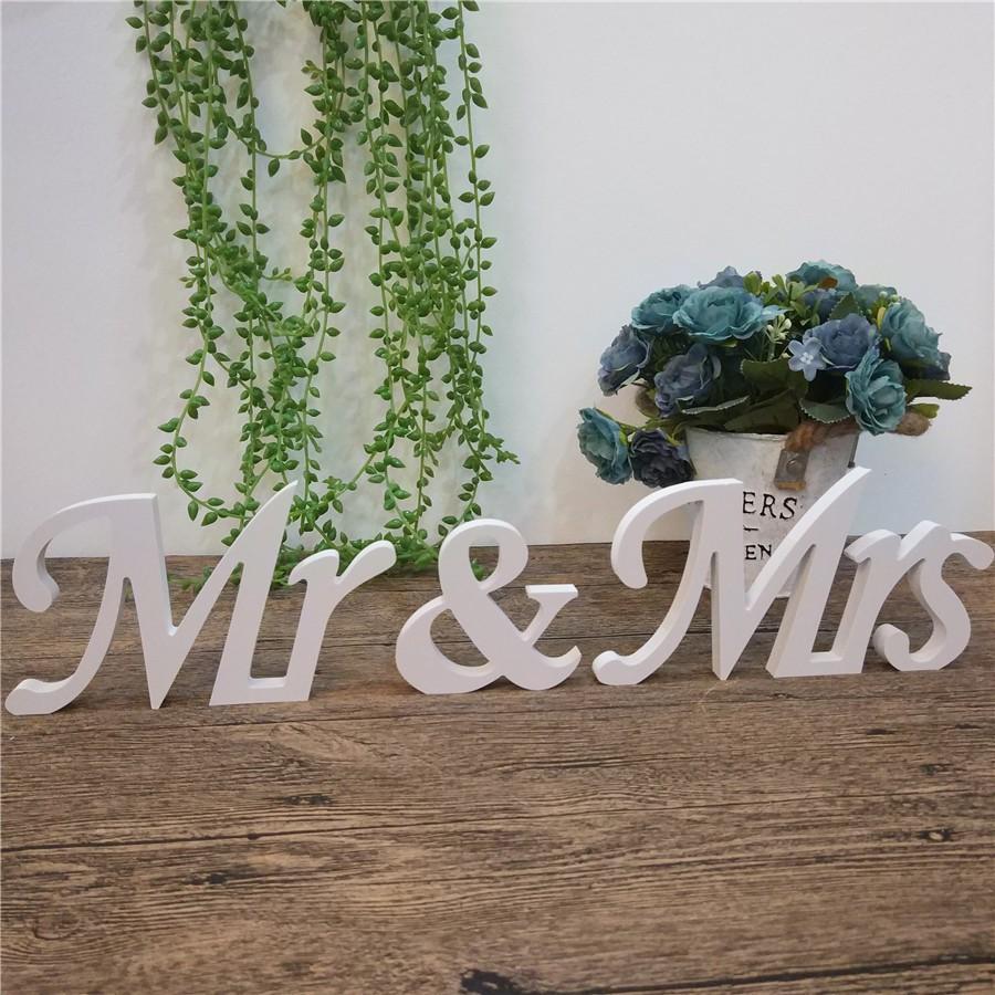 One Set White Color Standing Mr & Mrs Letters for Wedding Party Decoration & Gift