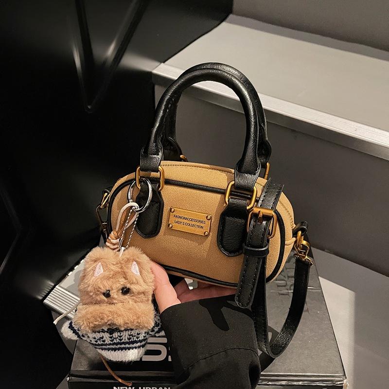 Ретро матовая маленькая сумка женская 2025 новая мода универсальная сумка-мессенджер осень-зима популярная сумочка маленькая квадратная сумка