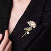Moonlit Lotus Pond Brooch, Elegant Imitation Mother-of-pearl Lotus Leaf and Lotus Flower Brooch, Exquisite Suit Corsage