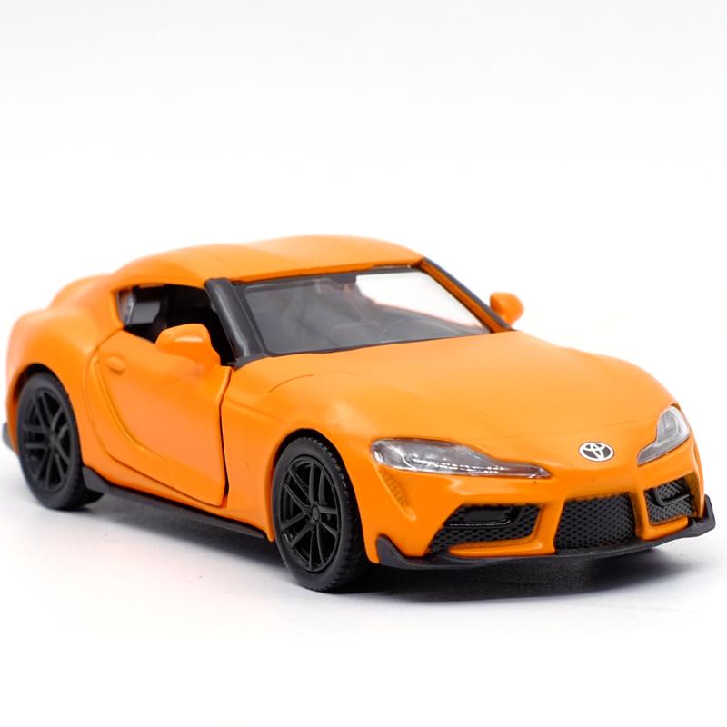 YVAZ6 1:36 Toyota Supra Sports Car RMZ CITY Alloy Diecast Car Model Toy With Pull Back For Children Gifts Toy Collection F162