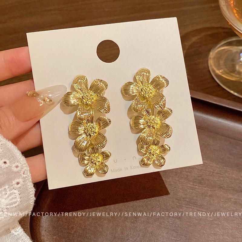 Летние милые серьги с цветами: Универсальные серьги-гвоздики высокого класса с иглой из серебра 925 пробы