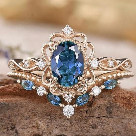 Blue zircon ring European and American style alloy rings with blue diamond accents, gold-colored matching rings for women