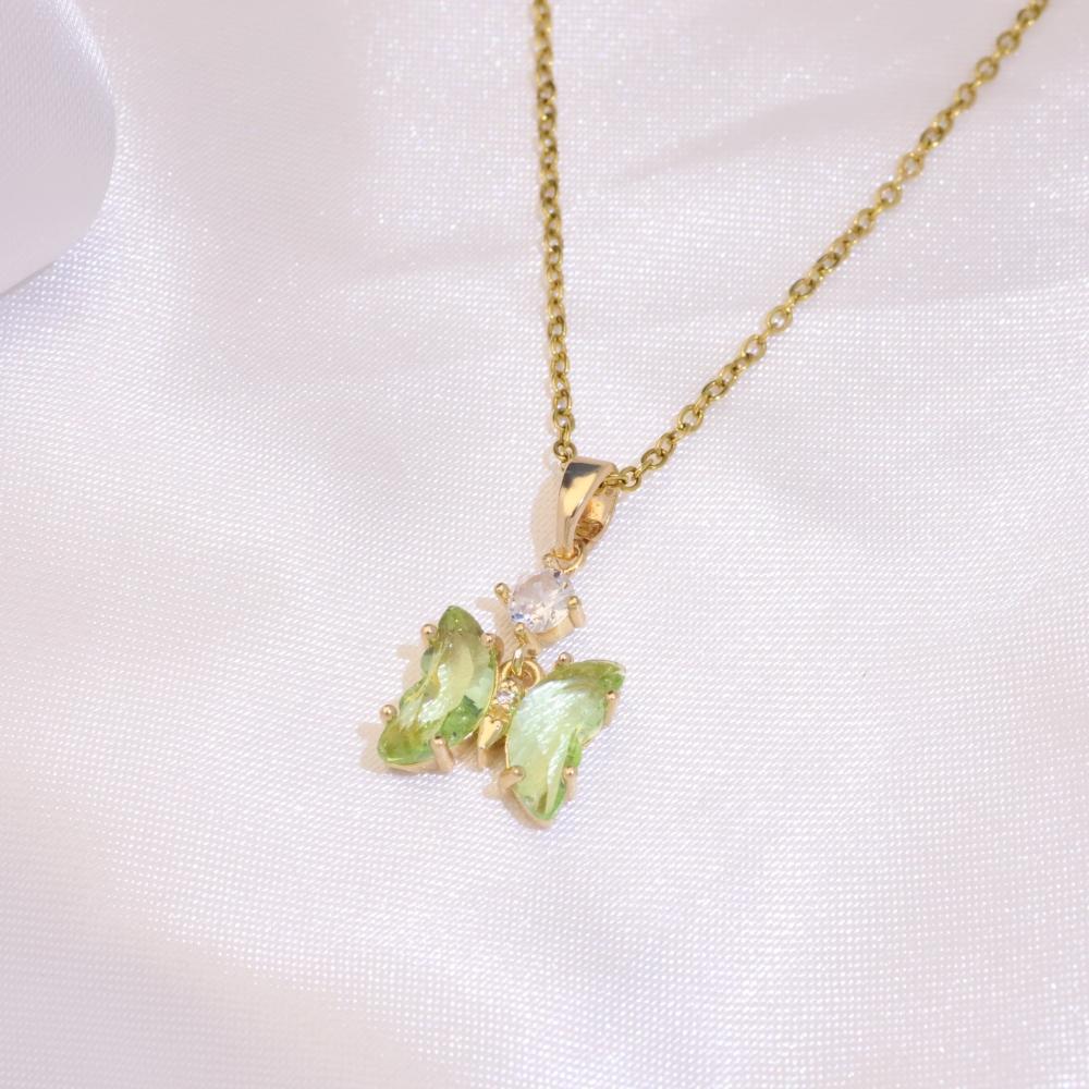 Fashion Zirconia Butterfly Pendant Necklaces for Women Sparkling Stainless Steel Necklace Jewelry Wedding Accessories