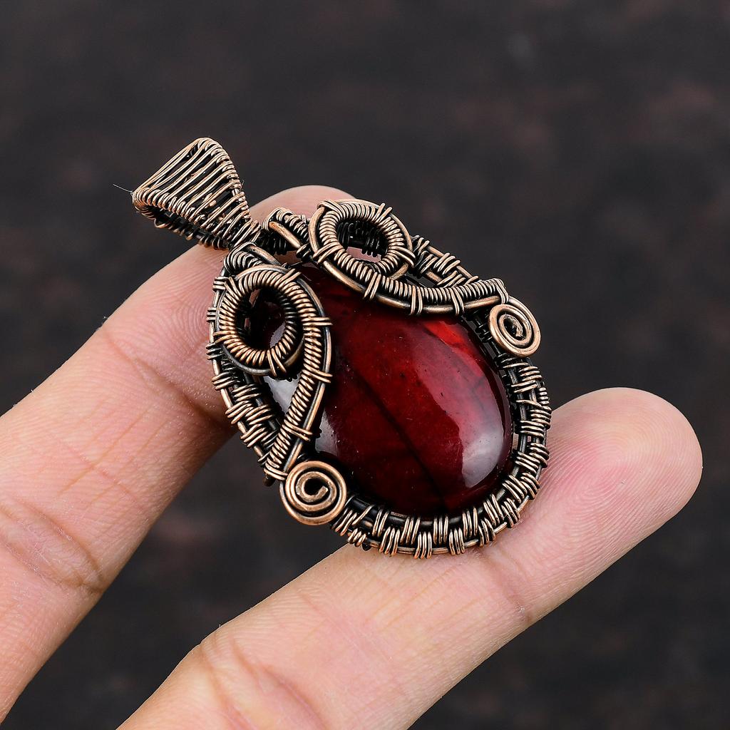 Красный Огненный Лабрадорит Кулон Медная Проволока Обернутый Драгоценный Камень Кулон Ручной Работы Изящные Медные Ювелирные Изделия Дизайнерский Подвеска Проволочная Обертка Ювелирные Изделия Для Подарка
