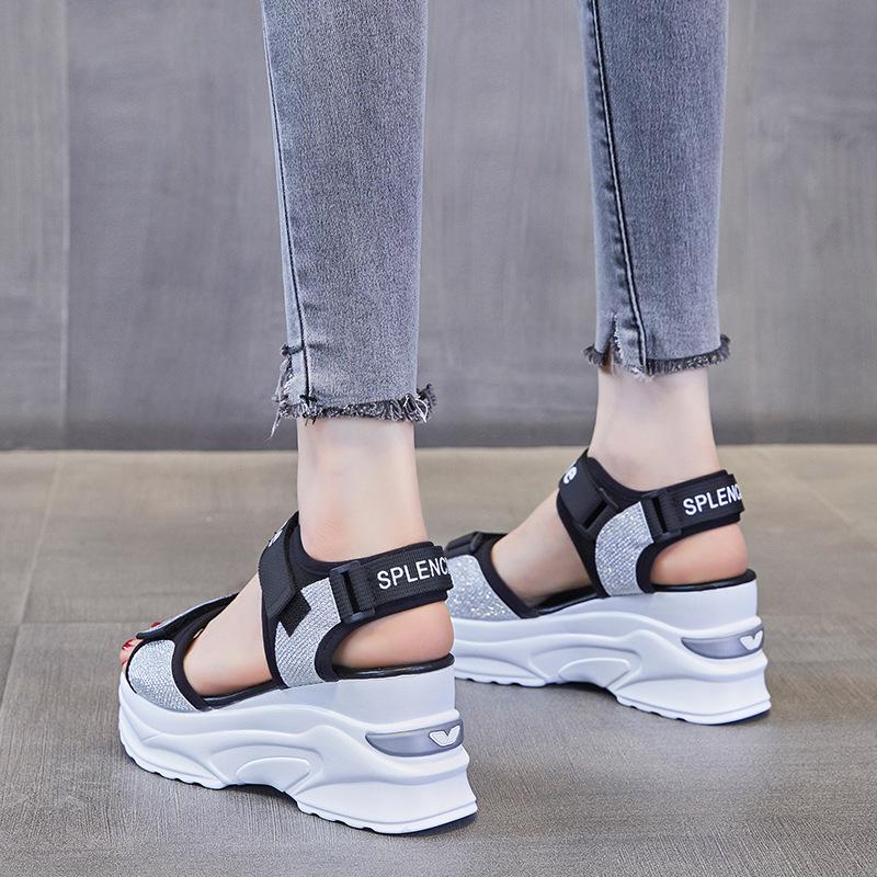 2024 летние туфли на толстой танкетке с полой подошвой, дышащие, нескользящие, повседневные туфли-маффины, каблук 8 см, изящные босоножки