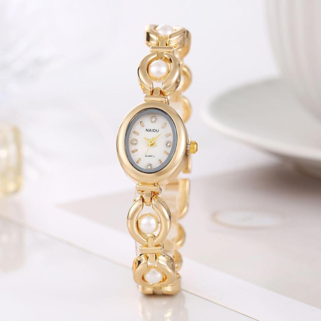 Fashionable Elegant Ladies' Pearl Strap Oval Quartz Wristwatch For Daily Wear Holiday Watch for Women