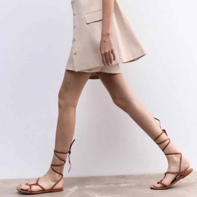 Мода Лето Новая Мода Ремешок на щиколотке Плоская обувь 2025 Женские Повседневные Сандалии на шнуровке Дамские Шлепанцы Пляжные Плоские Гладиаторские Сандалии