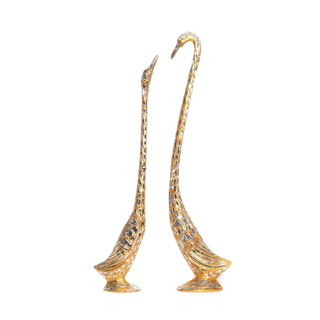 Cute Love Birds Decorative Metal Figurine (15 Cm X 5 Cm X 33, Silver and Golden)