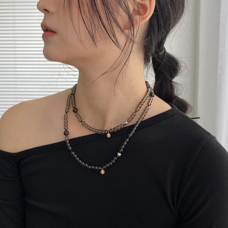 odds&ends smoky stone necklace 6mm