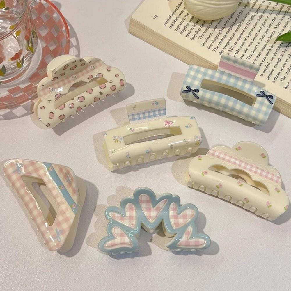 Acrylic Material Shark Hair Clip Triangle Flower Hair Claw Geometry Ponytail Clip  Hair Ornament