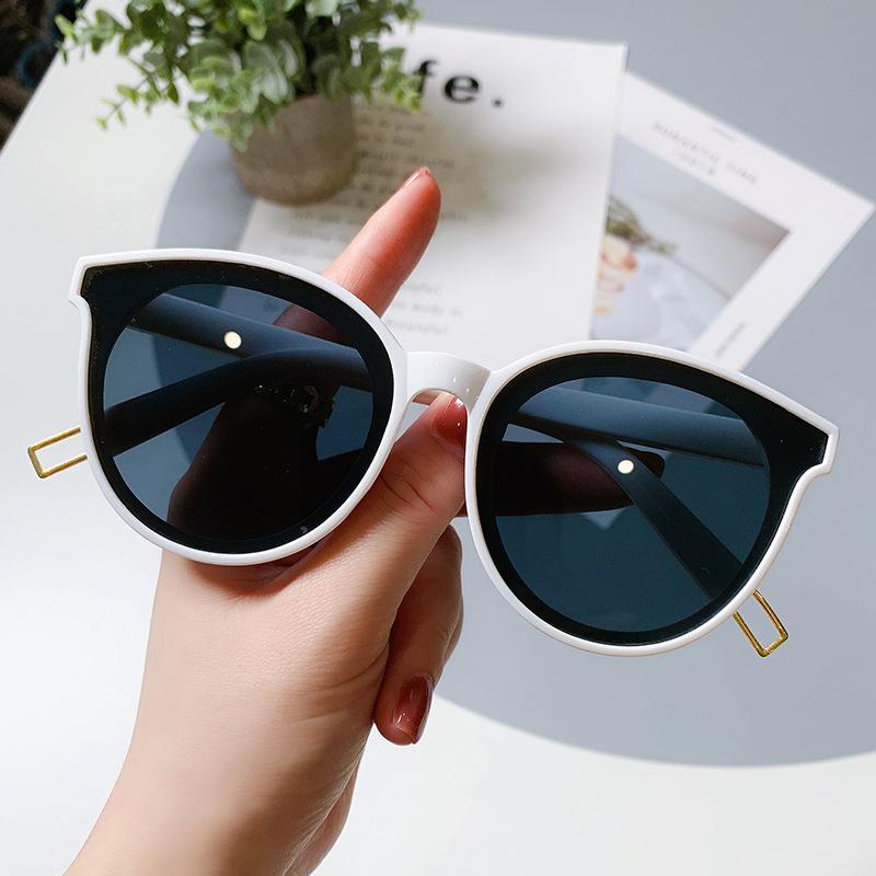New Small Frame Circular Shape Sunglasses Women'S Brand Designer Fashion Sun Glasses Women Leisure Eyewear Uv400