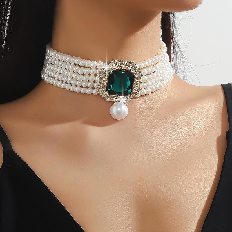 Pearl Square Multi-layer Necklace Super Flash Light Luxury High-end Earrings Niche Design Fashionable Versatile Necklace Women