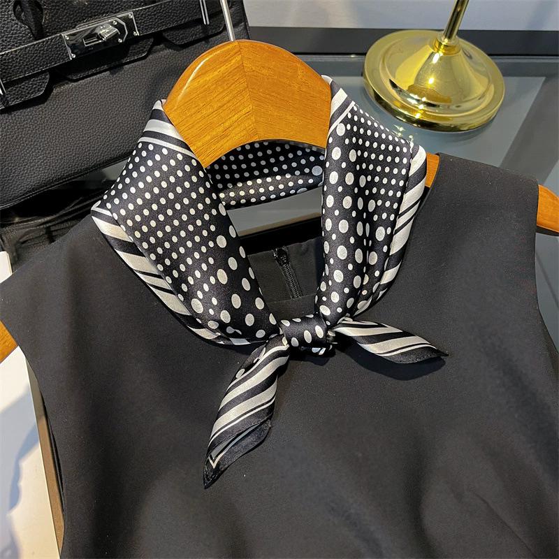 New 100% Natural Real Silk Scarf Women Bandana Square Scarves Wrap Kerchief Mulberry Fashion Luxury High Quality Hijab For Lady