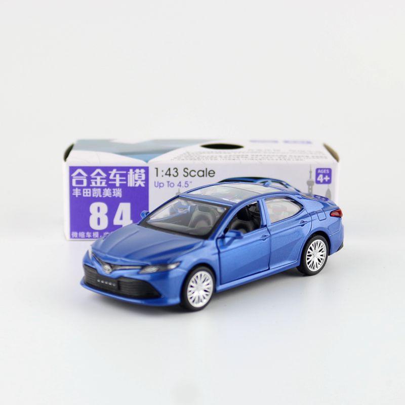 1/43 TOYOTA Camry Модель автомобиля из сплава Литой металлический транспорт Модель автомобиля Миниатюрный масштаб Высокая симуляция Коллекция Детская игрушка Подарок