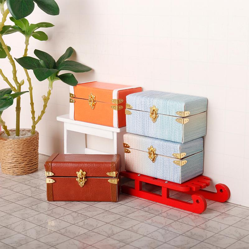 1:12 Dollhouse Miniature Suitcase Vintage Leather Luggage Box Storage Box Home Model Decor Toy Doll House Accessories