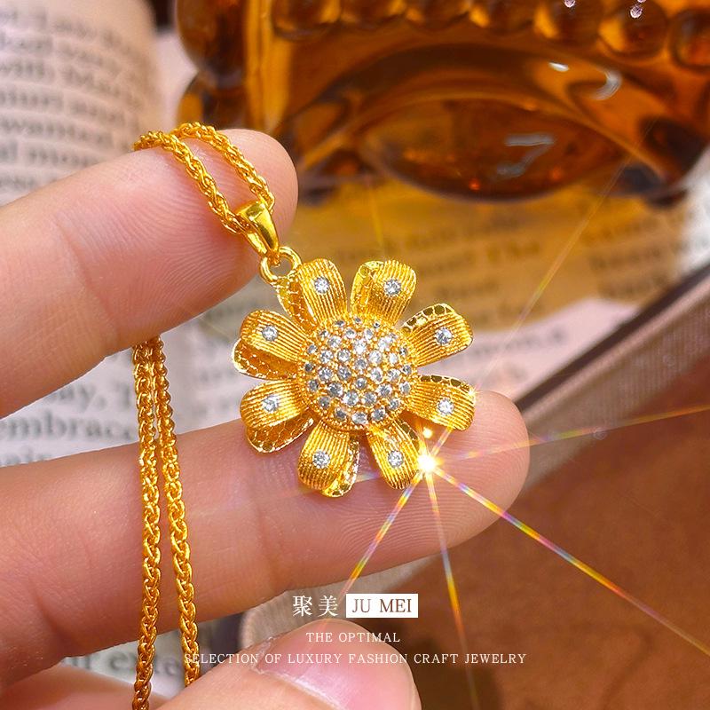 Luxury Pure Gold Real Gold Women's Ice Crushed Double Layer Sunflower Daisy Salkin Pendant Clavicle Chain