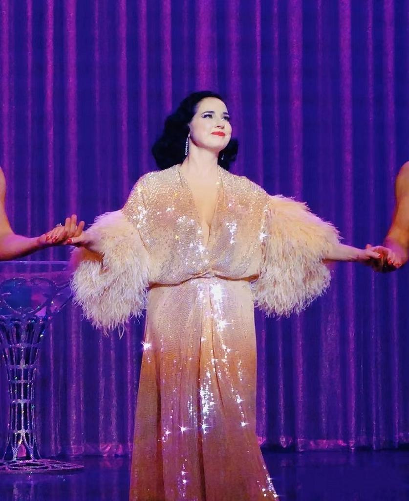 Feather1M High Quality Purple Natural Color Ostrich Feather Plumas Decorative Stage Party 6-8CM Edge Ribbon Wedding Dress Sewing Craft