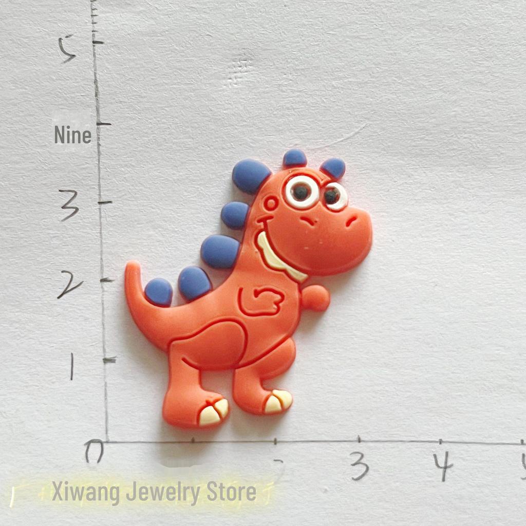 Аксессуары для динозавров из мультфильмов своими руками: Подвески для обуви, чехлы для телефонов и магниты