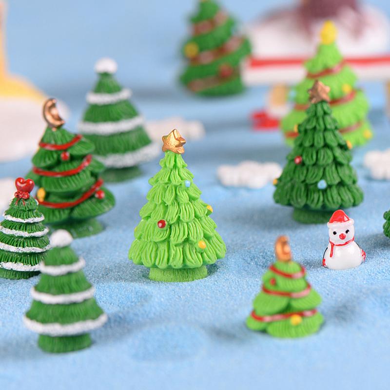 Mini Christmas Tree Couple Figurine Doll Garden Decor Ornament Kid Toy Miniature Landscape Christmas Decorations for Home
