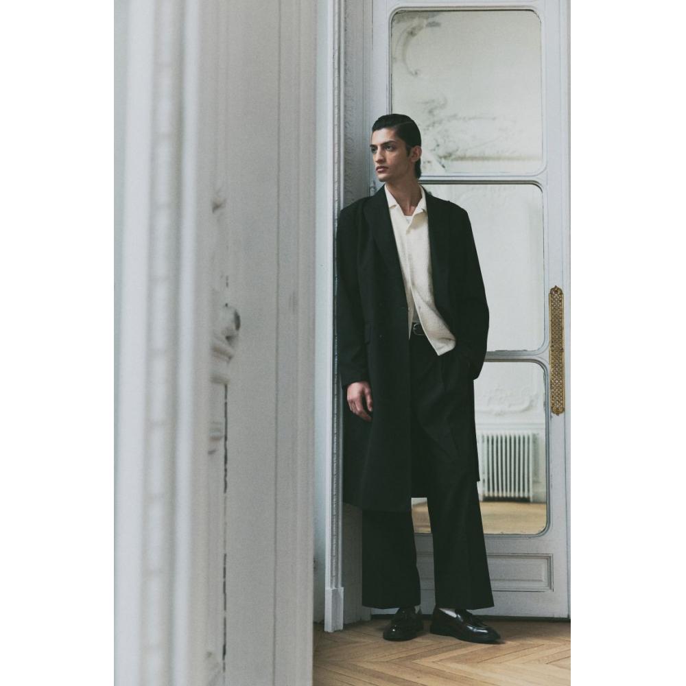 H M Textured caMp sHirt Regular Fit wHite