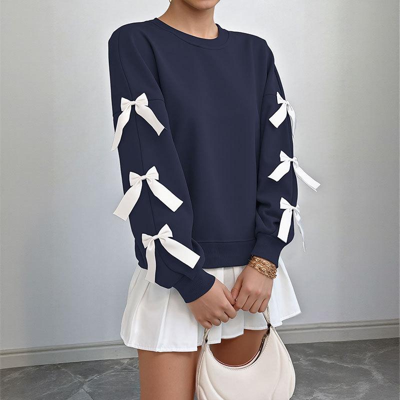 Sweet Autumn and Winter Style Top with Round Neck and Bow Christmas Hoodie for Women