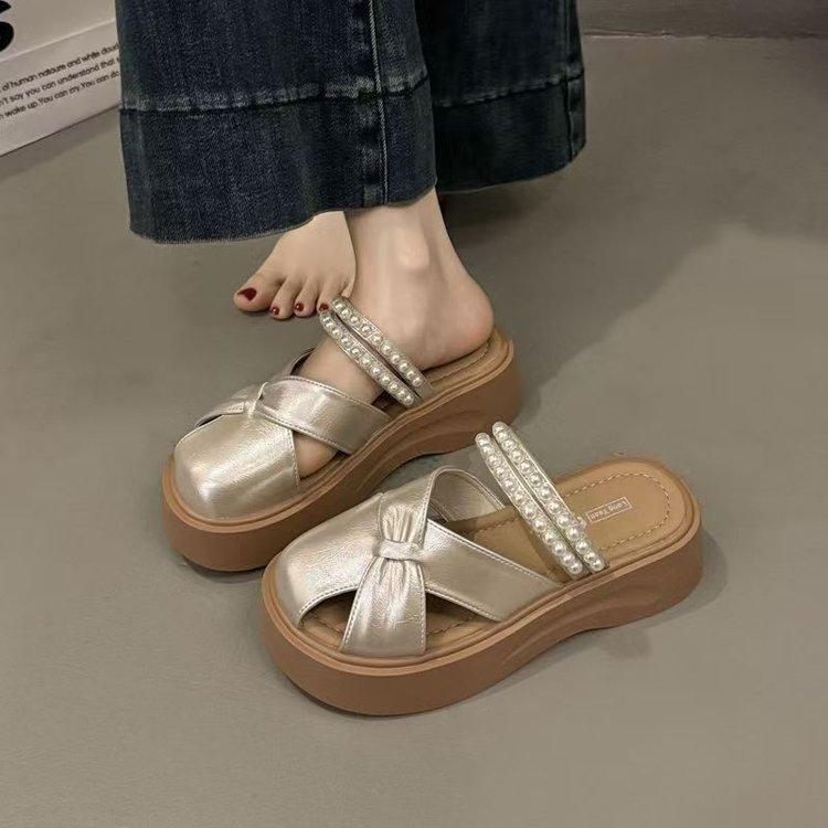 Baotou Slippers Women's 2025 New Summer Pearl Belt Thick Bottom Heightening Design Sense Hollow One Pedal Lazy Sandals