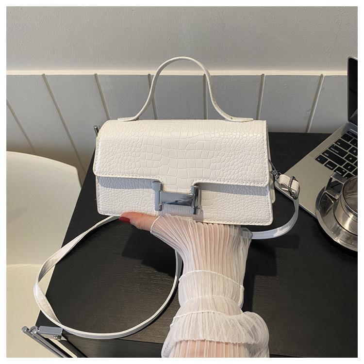 2024 осень и зима новая популярная простая сумка-мессенджер повседневная сумка через плечо модная популярная нишевая сумка женская