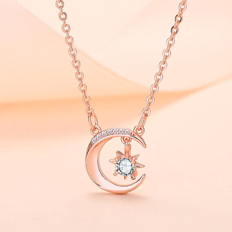 Корейское ожерелье в виде звезды и луны: Элегантная, универсальная ключичная цепочка для женщин, идеальный рождественский подарок