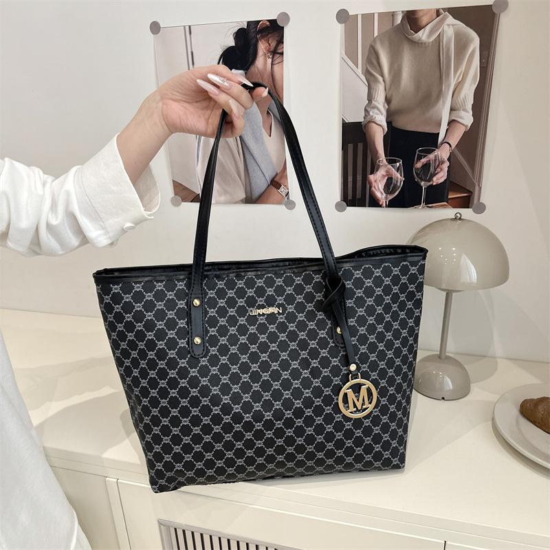 Сумка с высокой текстурой, женская сумка-тоут, новая осенне-зимняя популярная модная сумка через плечо, большая вместительная ручная сумка